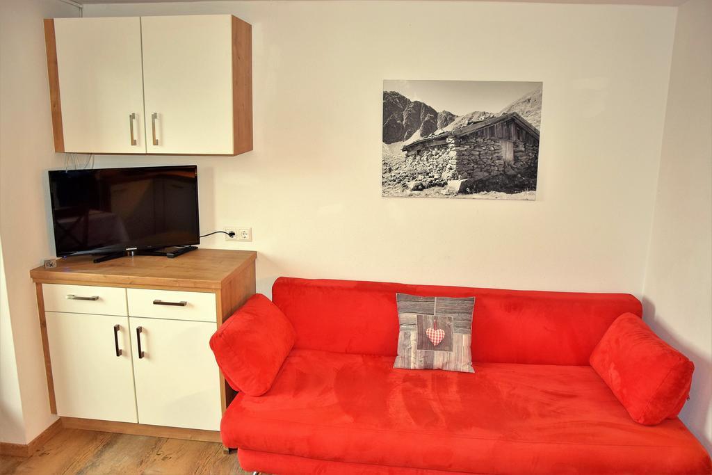 Tennladen Apartments ニーデラウ エクステリア 写真